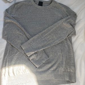 Gray thin knit sweater